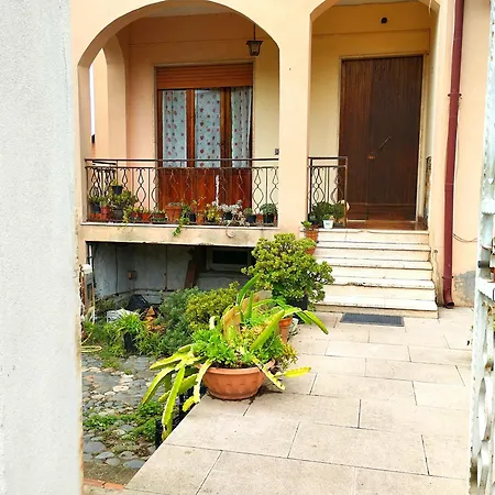 Bed & Breakfast Petrarca Siliqua
